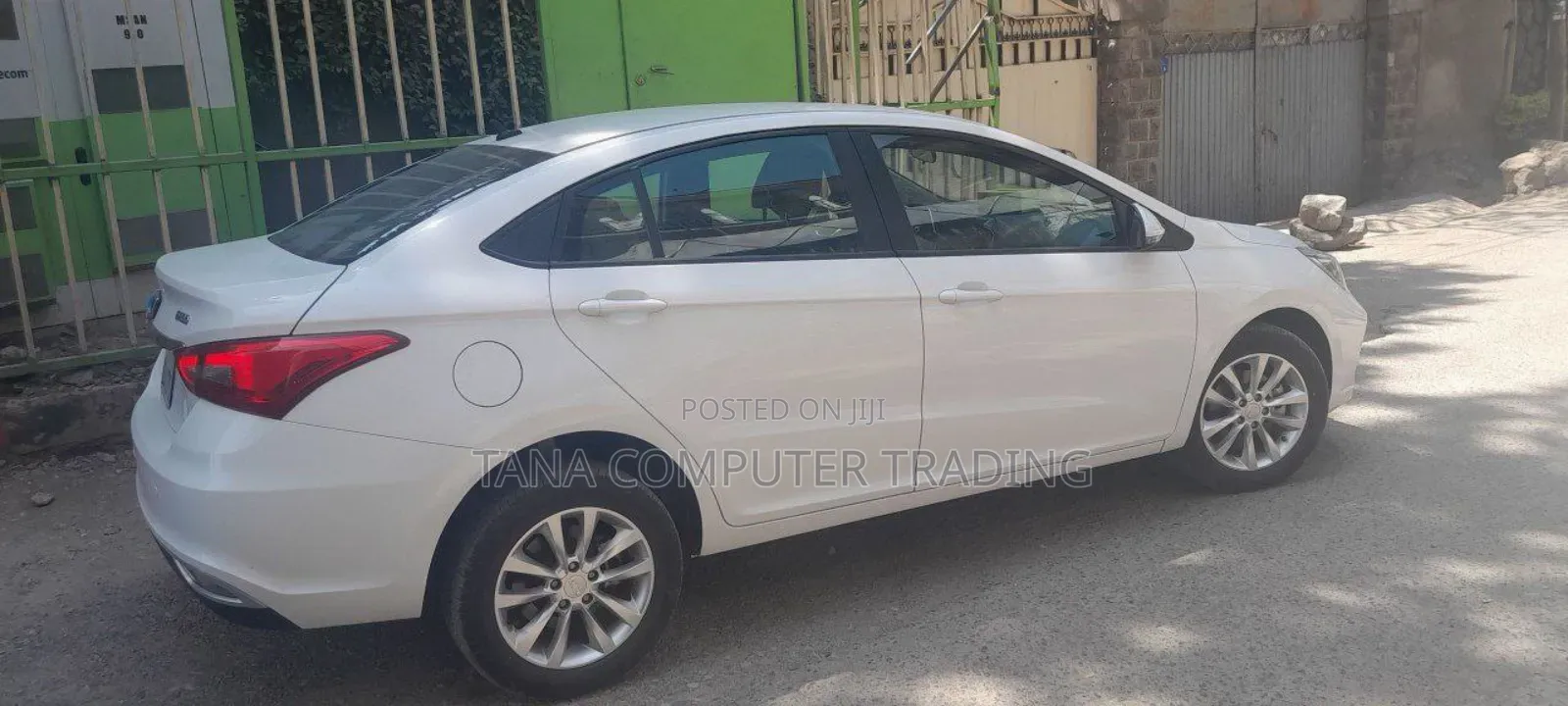 New Sinotruk Howo 2023 White