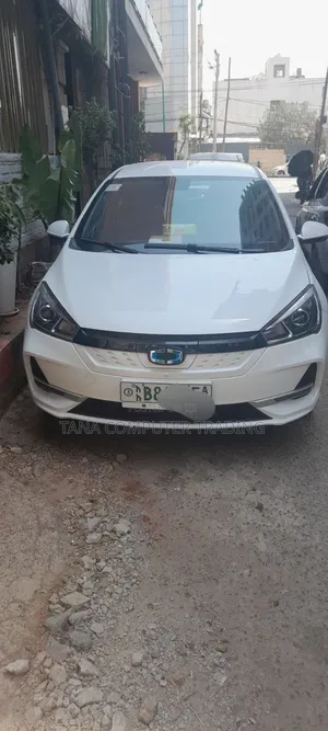 New Sinotruk Howo 2023 White