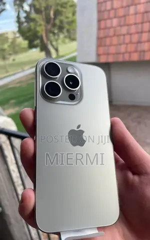 Photo - New Apple iPhone 16 Pro Max 256 GB