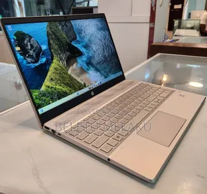 New Laptop HP Pavilion 15 8GB Intel Core I5 SSD 512GB