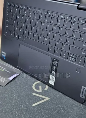 New Laptop Lenovo Yoga 7i 8GB Intel Core I7 SSD 512GB