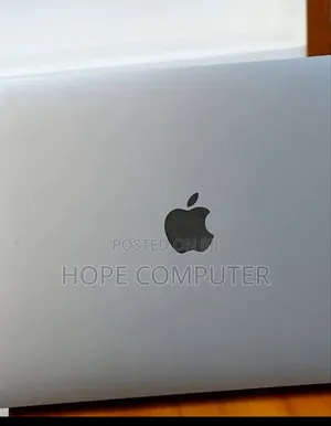 New Laptop Apple MacBook Pro M1 8GB Intel Core I5 SSD 512GB