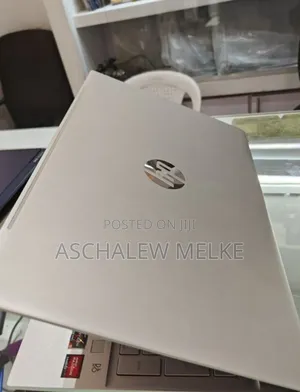 New Laptop HP Pavilion 15 8GB AMD Ryzen 5 SSD 512GB