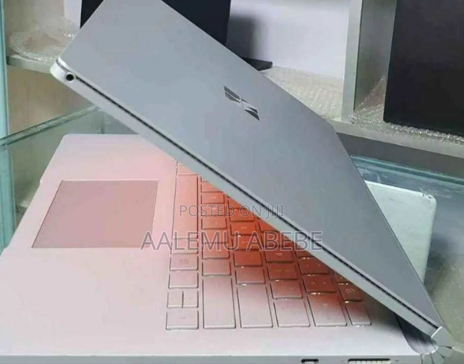 New Laptop Microsoft Surface Book 3 16GB Intel Core I7 SSD 256GB