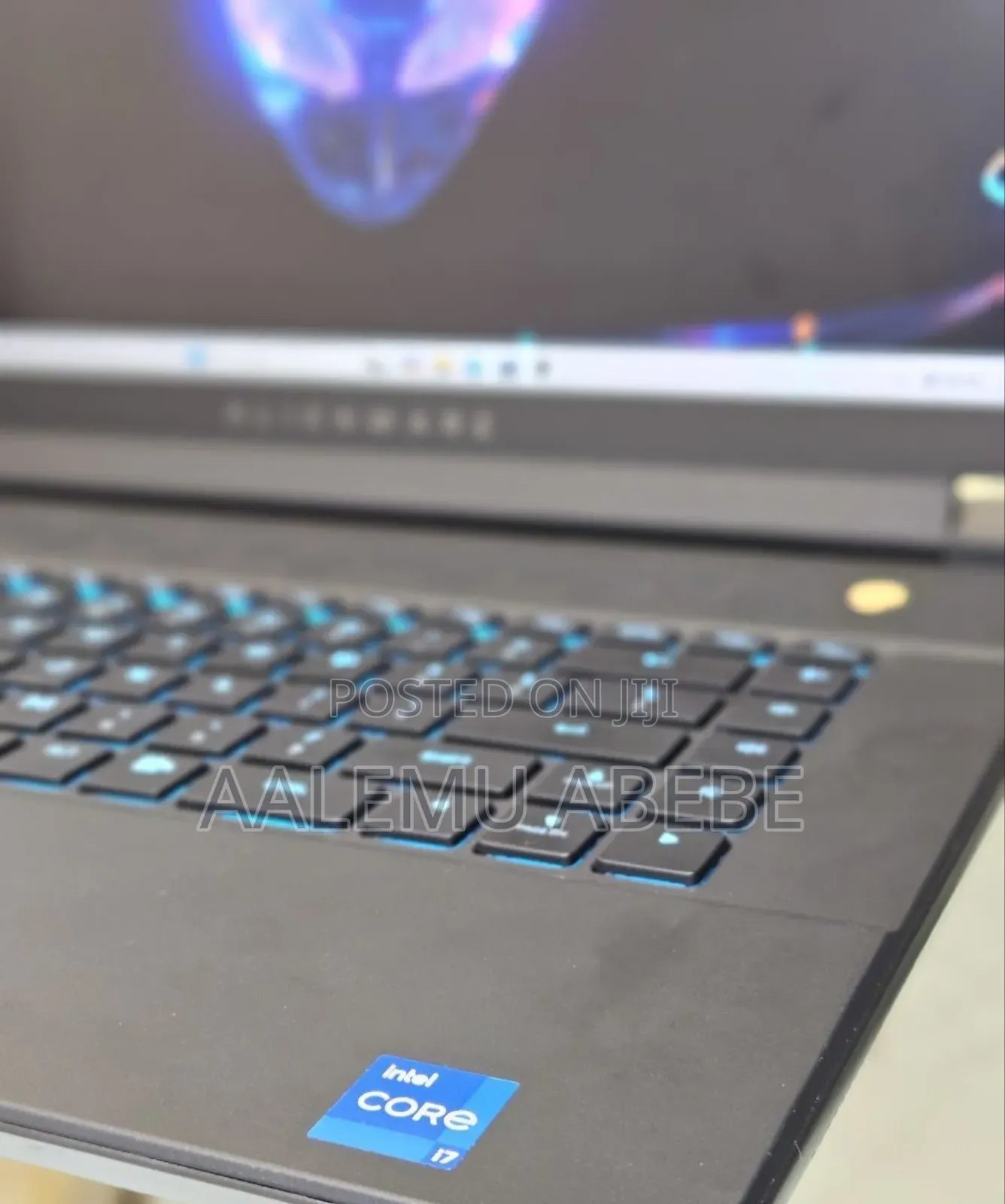 New Laptop Alienware M17x R2 24GB Intel Core I7 SSD 1T