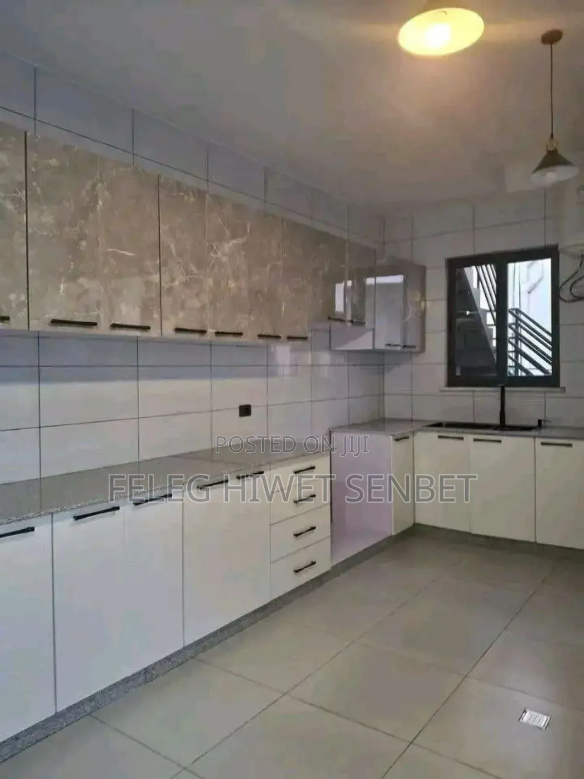 Furnished 8bdrm House in አዲስ አበባ, Bole for sale