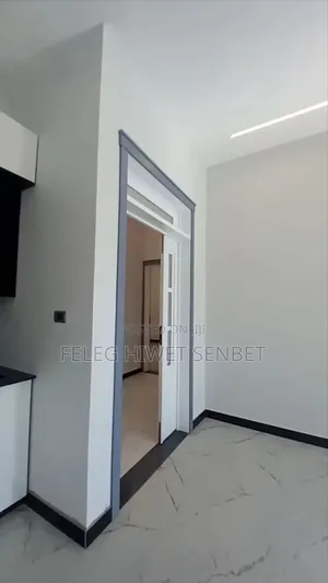 Furnished 5bdrm Villa in አአ, Bole for sale