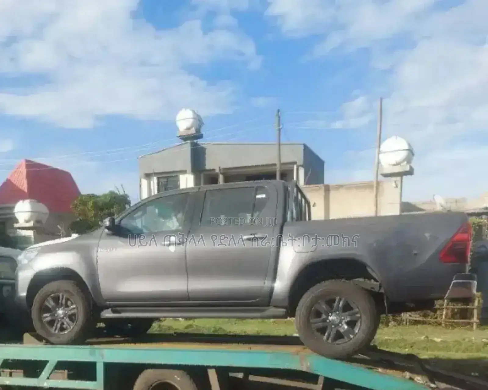 New Toyota Hilux 2023 Gray