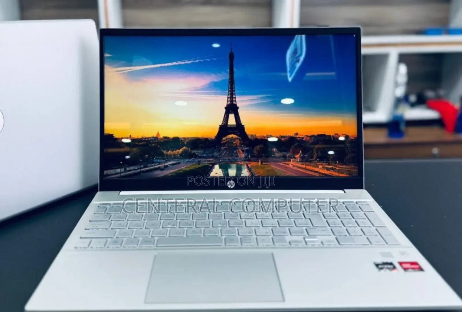 New Laptop HP Pavilion 11 16GB Intel Core I7 SSD 512GB