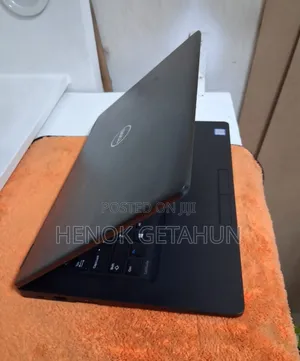 Photo - New Laptop Dell Latitude 5310 8GB Intel Core I7 SSD 256GB