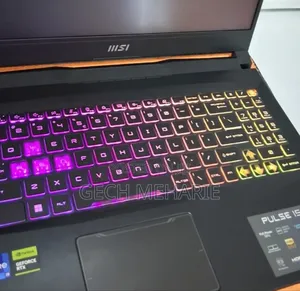 New Laptop MSI Pulse GL66 16GB Intel Core I9 SSD 1T