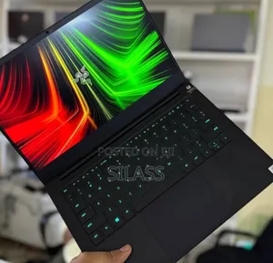 Photo - New Laptop Razer Blade 16GB Intel Core I7 SSD 512GB