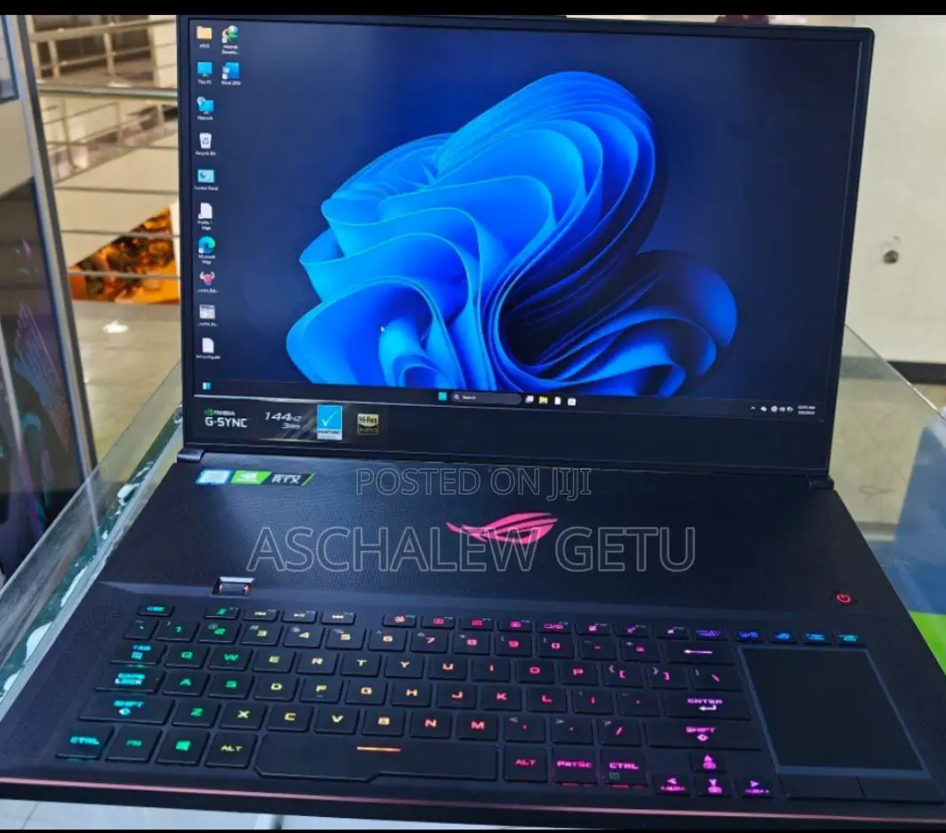 New Laptop Asus ROG Zephyrus G15 16GB Intel Core I7 SSD 1T