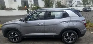 Hyundai Creta 2023 Silver