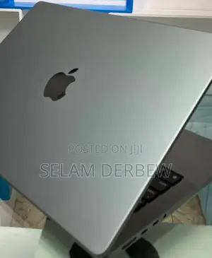 New Laptop Apple MacBook Pro M1 16GB Apple M1 Pro SSD 1T