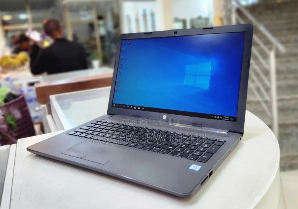 New Laptop HP Stream Notebook 8GB Intel Core I7 SSD 128GB