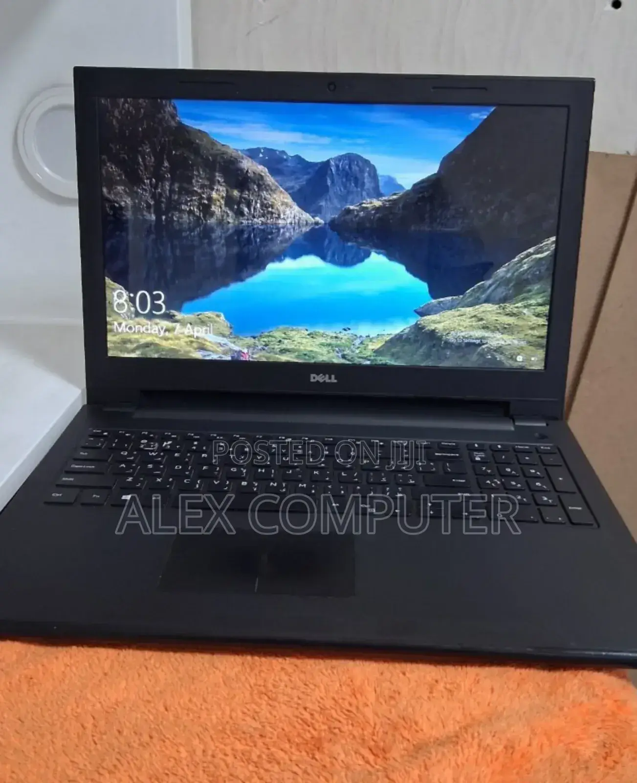 New Laptop Dell Inspiron 15 4GB Intel Core 2 Duo HDD 500GB