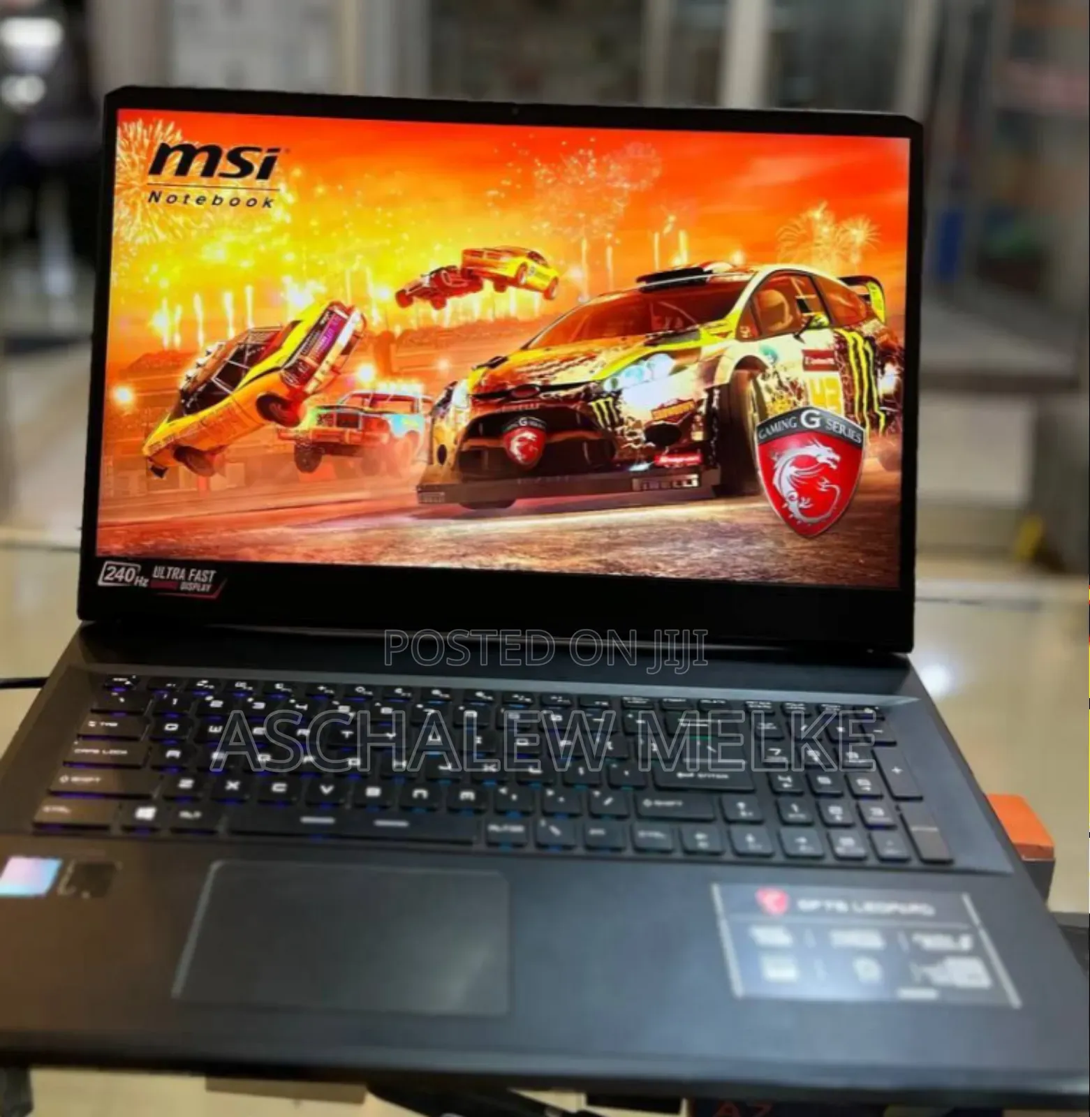 New Laptop MSI GP75 Leopard 16GB Intel Core I7 SSD 1T