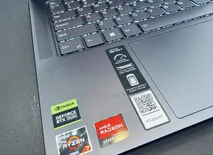 New Laptop Lenovo Legion 7 16GB AMD Ryzen 7 SSD 512GB