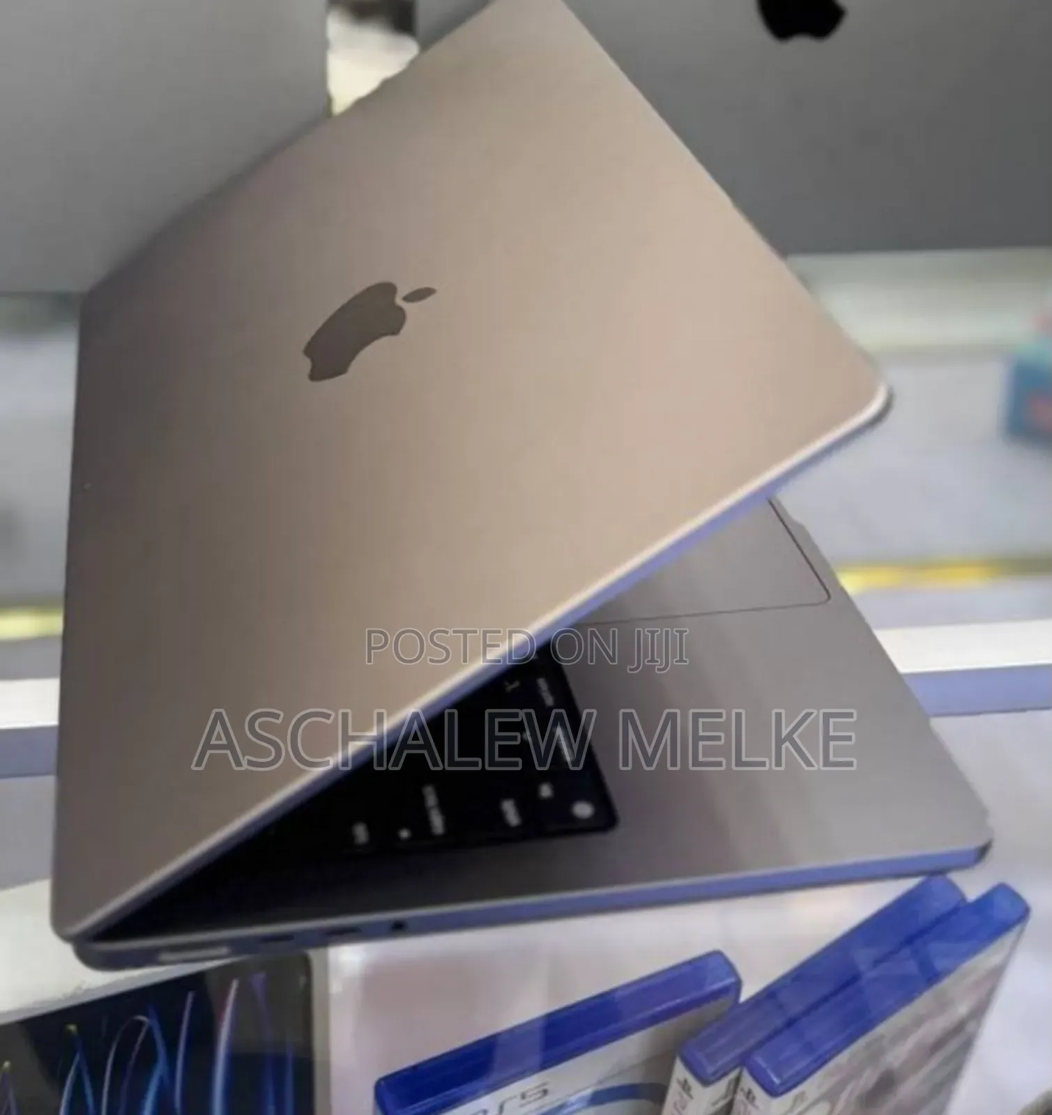 New Laptop Apple MacBook Pro 2021 M1 16GB Apple M1 Pro SSD 1T