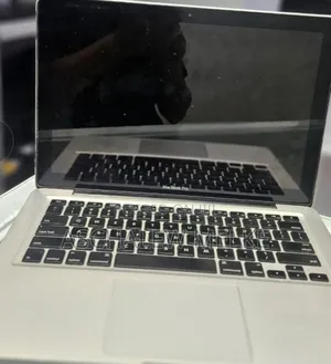 Laptop Apple MacBook Pro 2011 4GB Intel Core I7 SSD 128GB