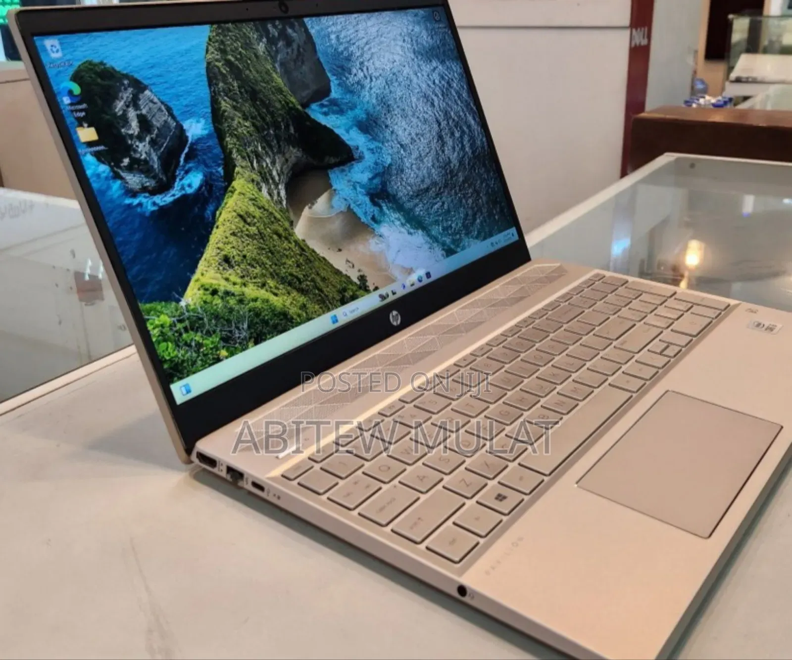 New Laptop HP Pavilion 15 8GB Intel Core I5 SSD 512GB