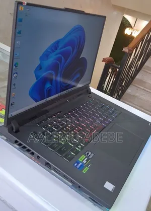 Photo - New Laptop Asus ROG Strix G16 G614 16GB Intel Core I7 SSD 1T