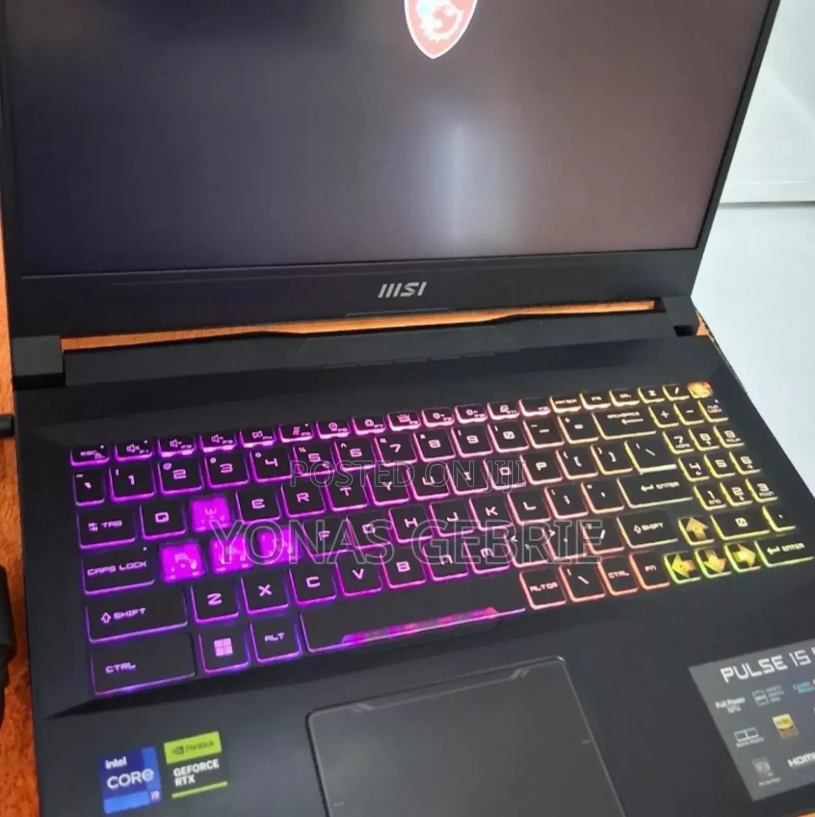 New Laptop MSI Pulse GL76 16GB Intel Core I9 SSD 1T
