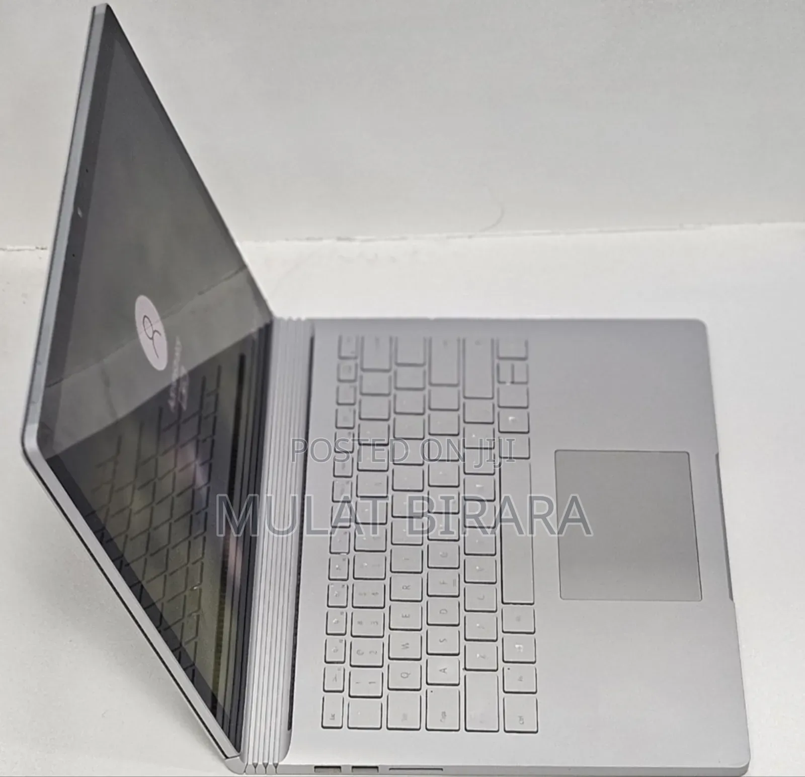 New Laptop Microsoft Surface Book 3 8GB Intel Core I7 SSD 256GB