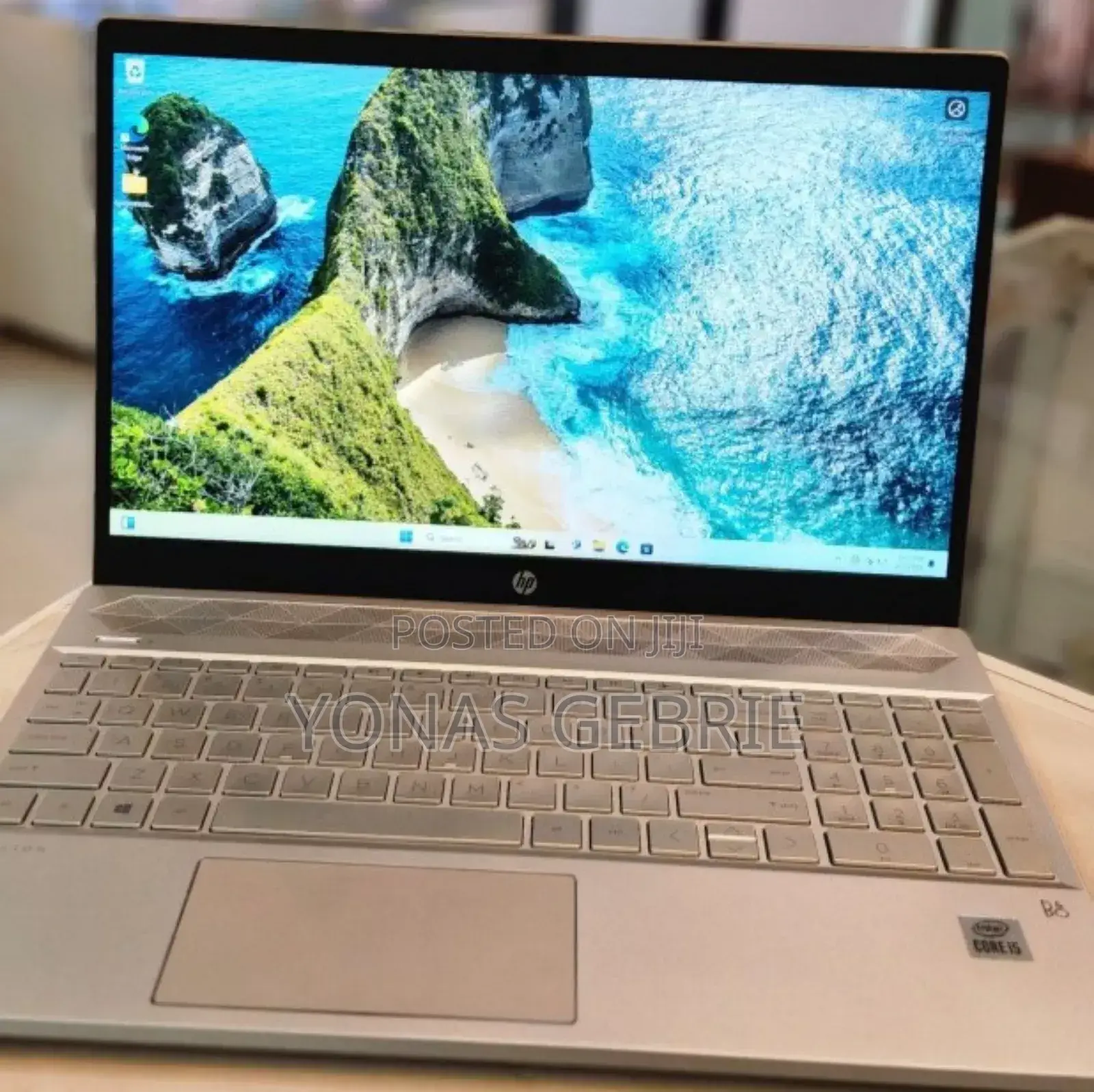 New Laptop HP Pavilion 15 8GB Intel Core I5 SSD 512GB