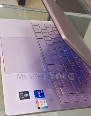 New Laptop HP Pavilion 13 16GB Intel Core I7 SSD 1T