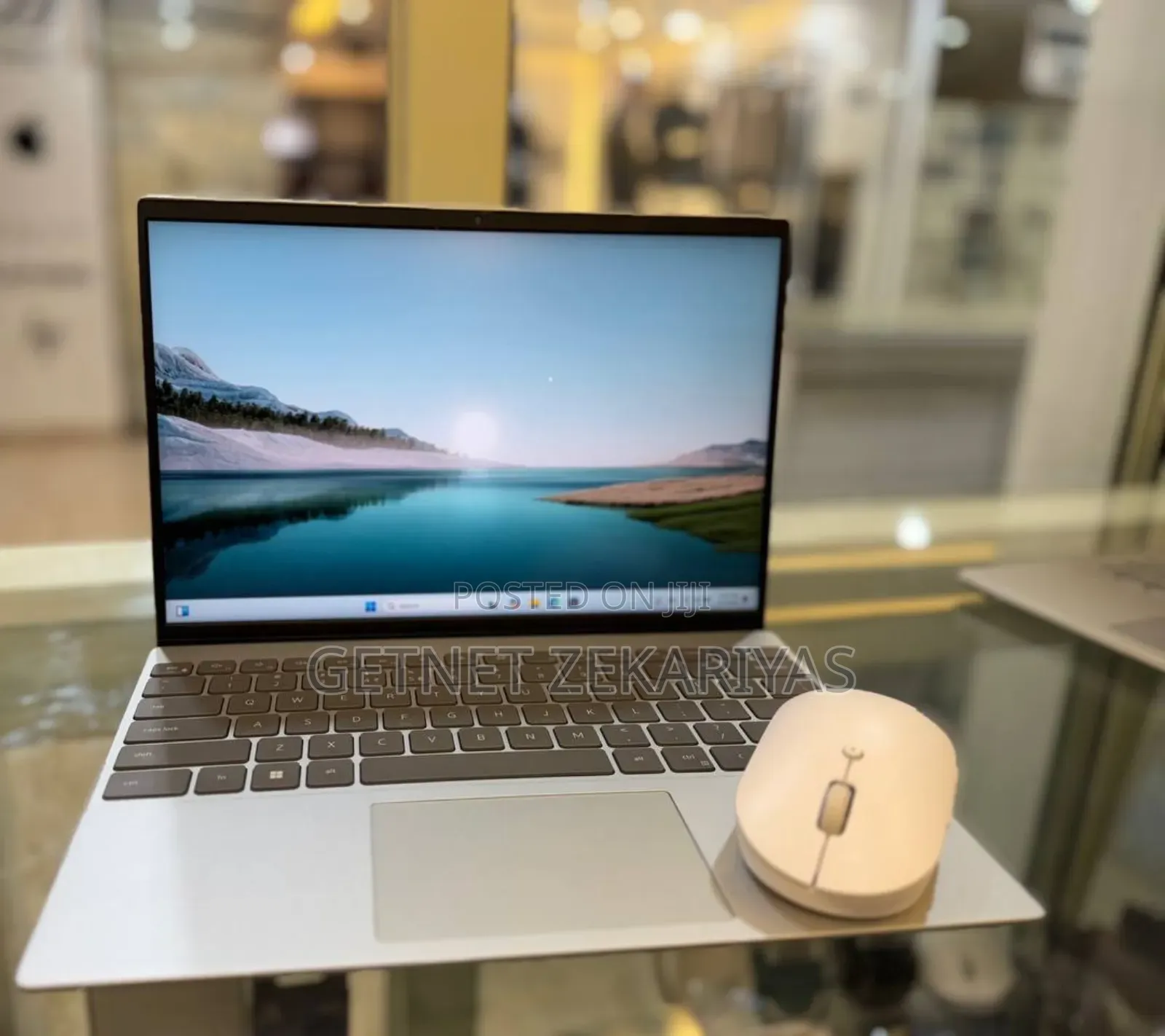 New Laptop Dell Inspiron 13 5368 16GB Intel Core I5 SSD 512GB