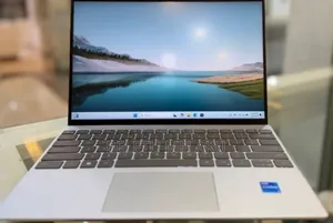 New Laptop Dell Inspiron 13 5368 16GB Intel Core I5 SSD 512GB