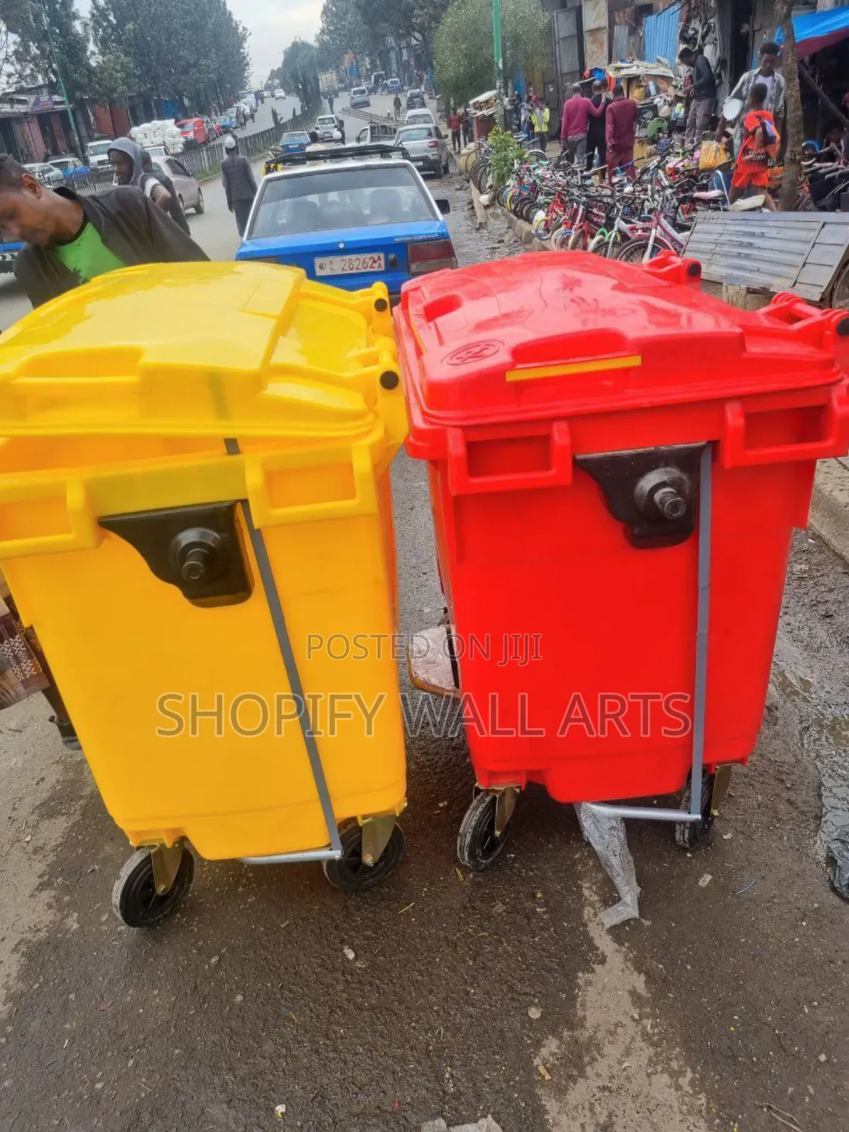 መርካቶ የፕላስቲክ ወንበር እና ድንኳኖች ማከፋፈያ