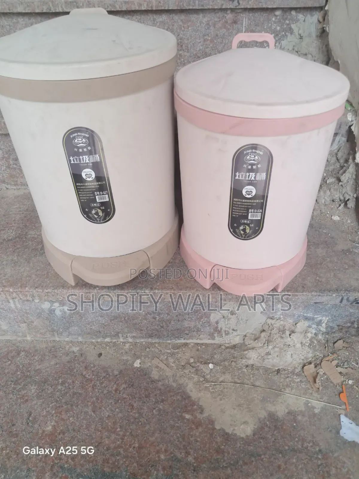 መርካቶ የፕላስቲክ ወንበር እና ድንኳኖች ማከፋፈያ