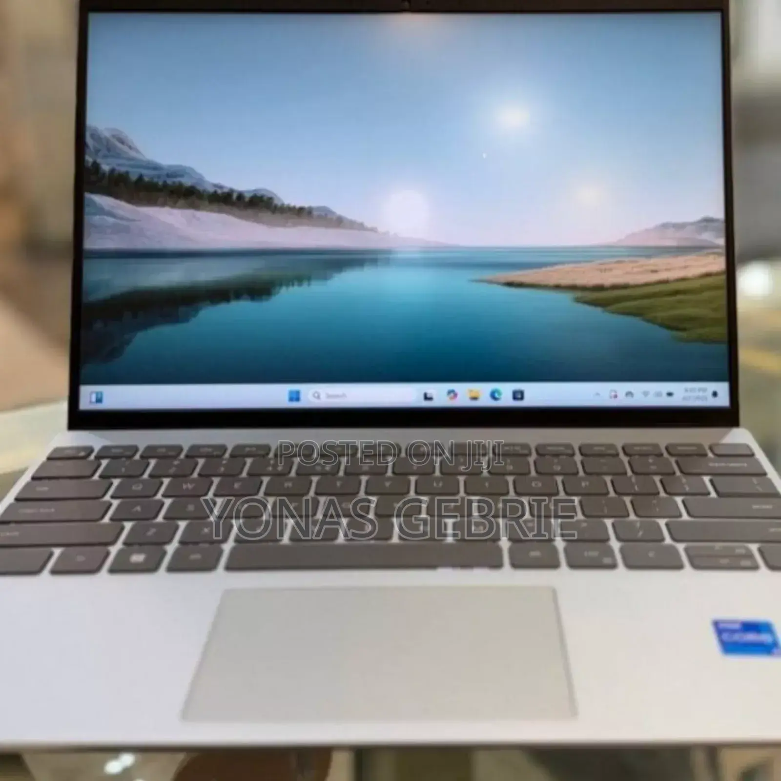 New Laptop Dell Inspiron 13 5368 16GB Intel Core I5 SSD 512GB