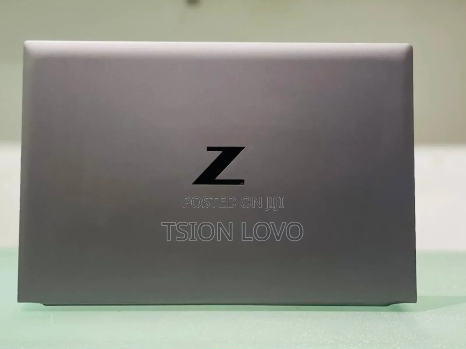 New Laptop HP ZBook Firefly 14 G7 16GB Intel Core I7 SSD 512GB