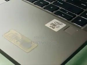 New Laptop HP ZBook Firefly 14 G7 16GB Intel Core I7 SSD 512GB