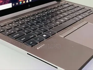 New Laptop HP ZBook Firefly 14 G7 16GB Intel Core I7 SSD 512GB