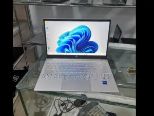 New Laptop HP Pavilion 14 16GB Intel Core I7 SSD 512GB