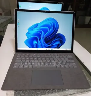 New Laptop Microsoft Surface 16GB Intel Core I7 SSD 512GB