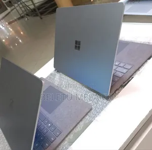 New Laptop Microsoft Surface 16GB Intel Core I7 SSD 512GB