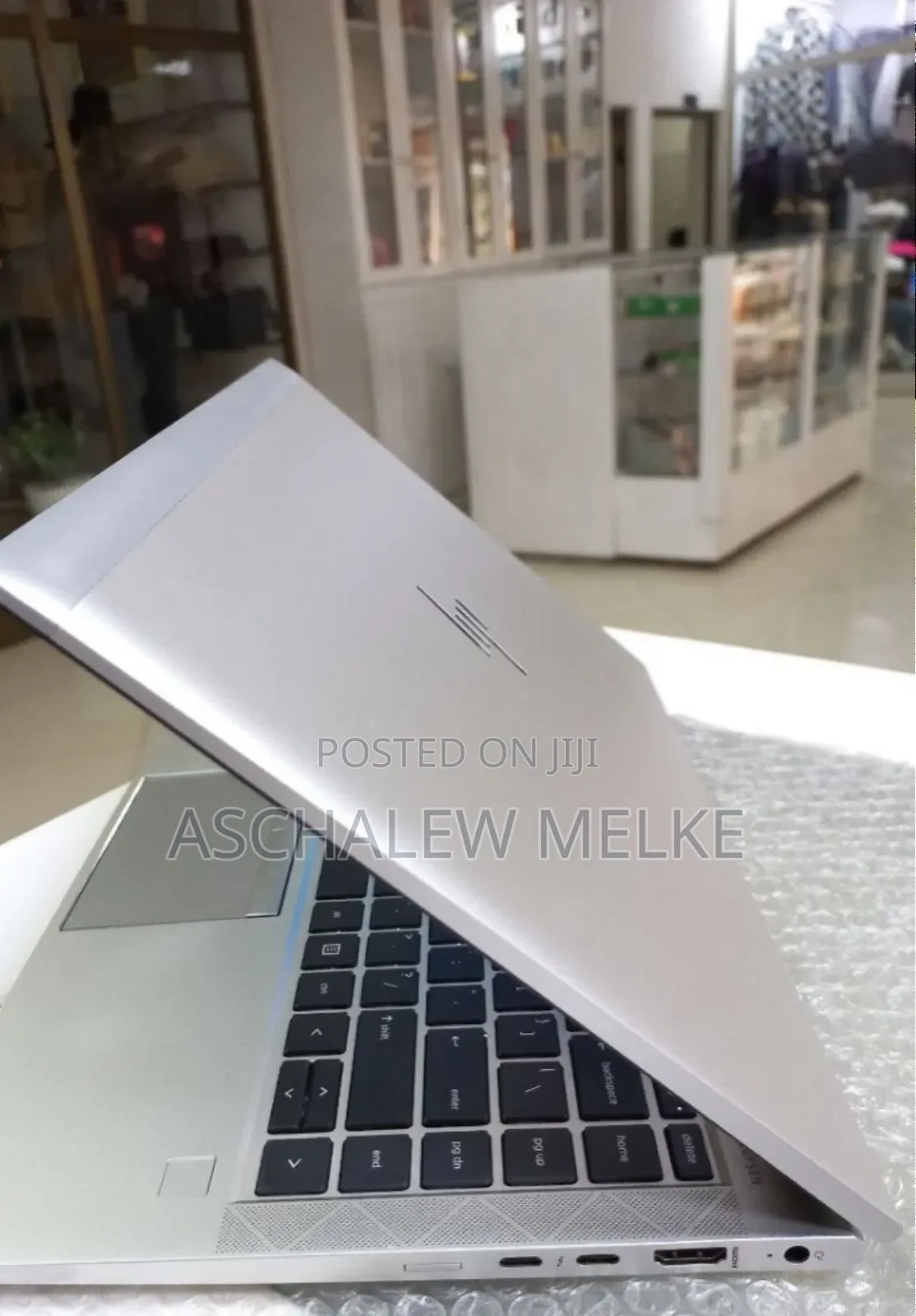 New Laptop HP EliteBook 840 G8 16GB Intel Core I7 SSD 512GB