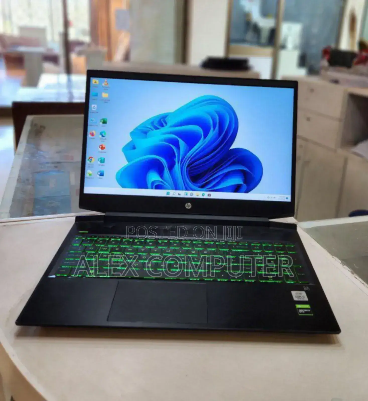 New Laptop HP Pavilion 15 16GB Intel Core I5 SSD 512GB