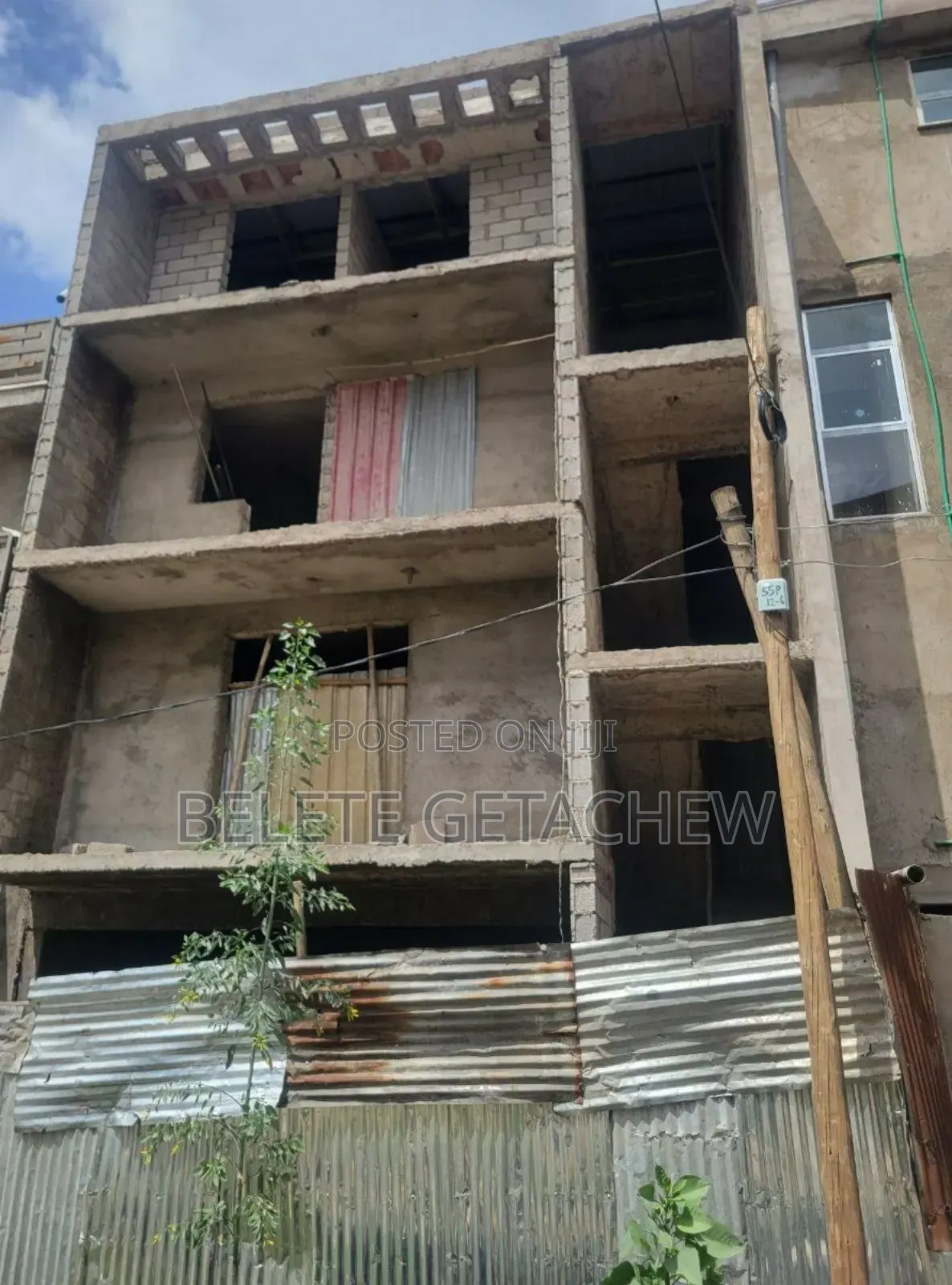 5bdrm House in Semit-72, G+3 House, Bole for sale