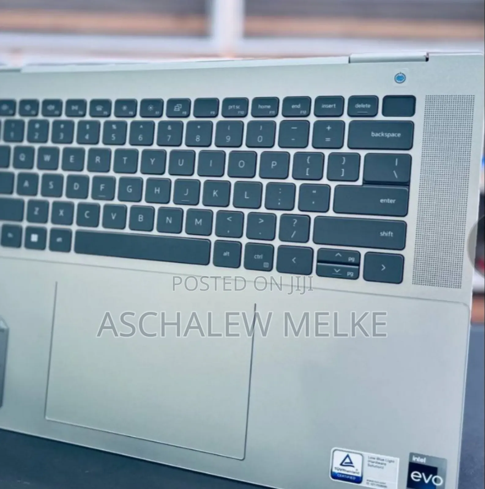 New Laptop Dell Inspiron 16 5620 16GB Intel Core I7 SSD 512GB