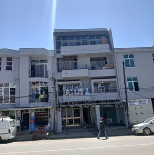 5bdrm House in Semit Fyelbet, G+3, Bole for sale