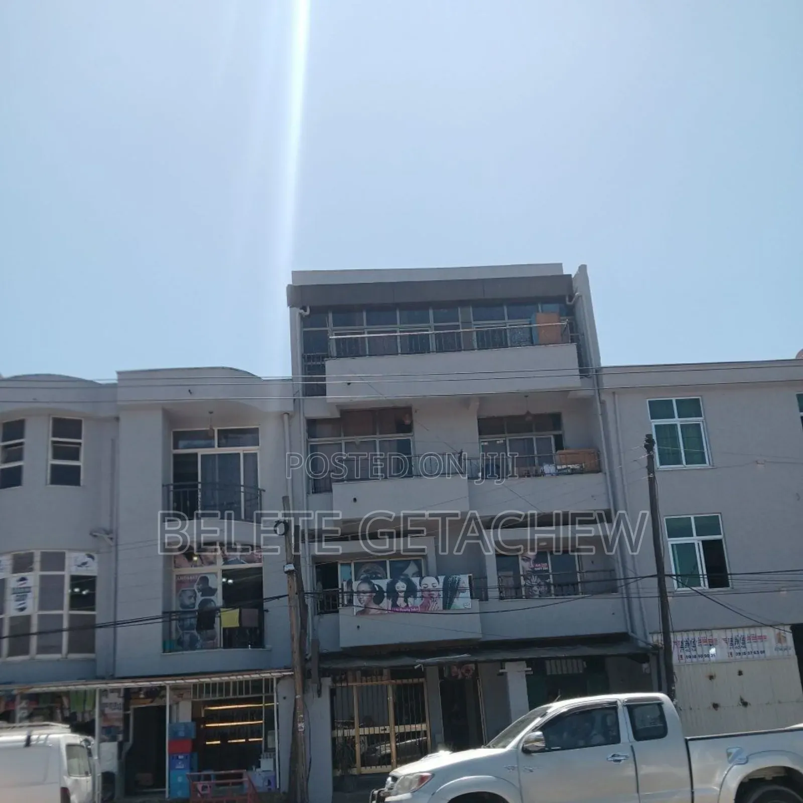 5bdrm House in Semit Fyelbet, G+3, Bole for sale