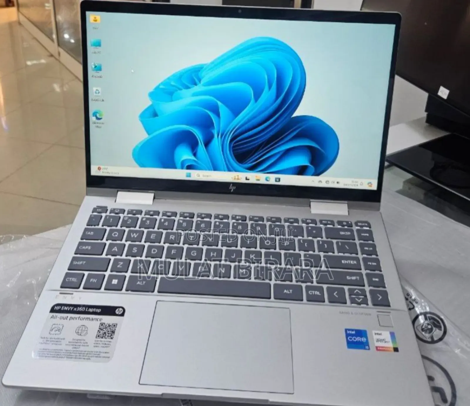 New Laptop HP Spectre X360 8GB Intel Core I5 SSD 512GB