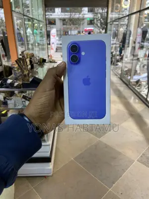 Photo - New Apple iPhone 16 128 GB